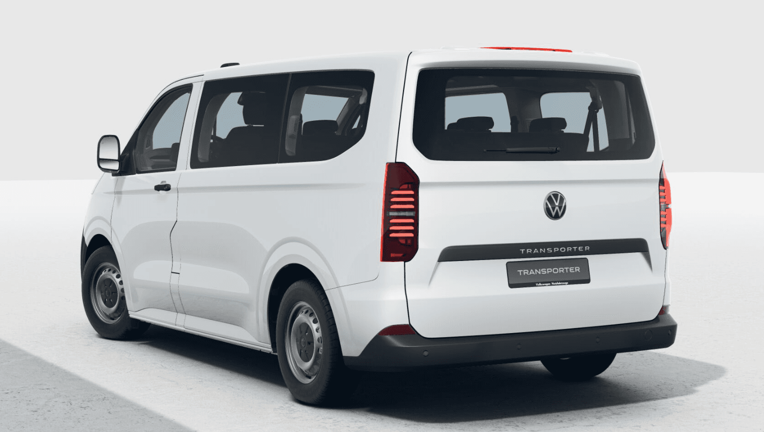 Volkswagen Transporter T7 Kombi 2